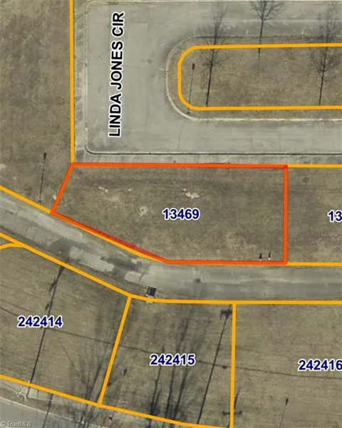 1911, 1913 McConnell Road
