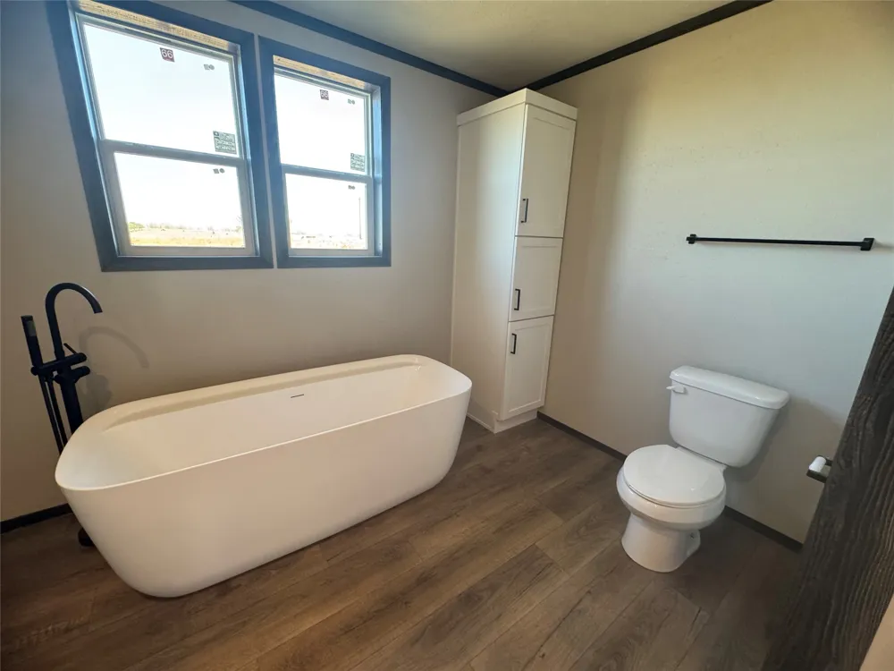 330 Beckham Drive Dale, TX 78616