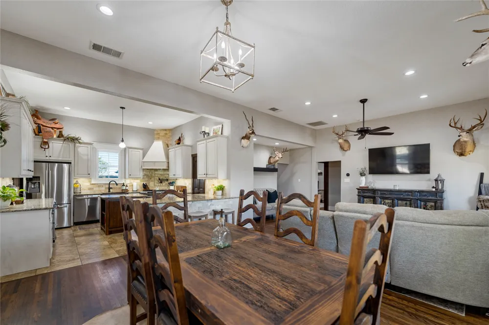 8323 E State Highway 29 Georgetown, TX 78626