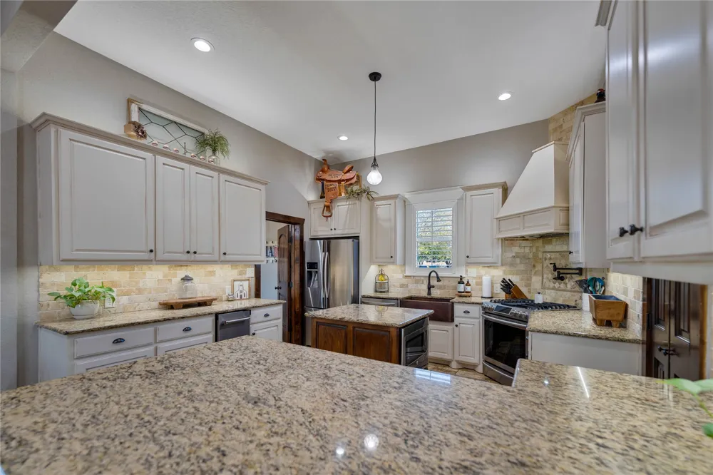 8323 E State Highway 29 Georgetown, TX 78626
