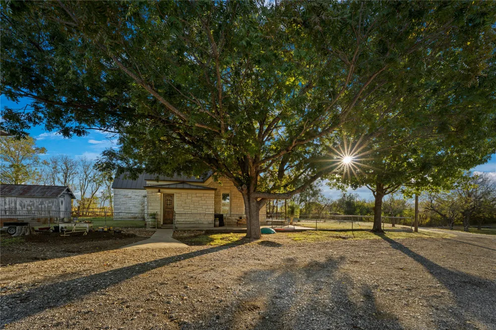 8323 E State Highway 29 Georgetown, TX 78626