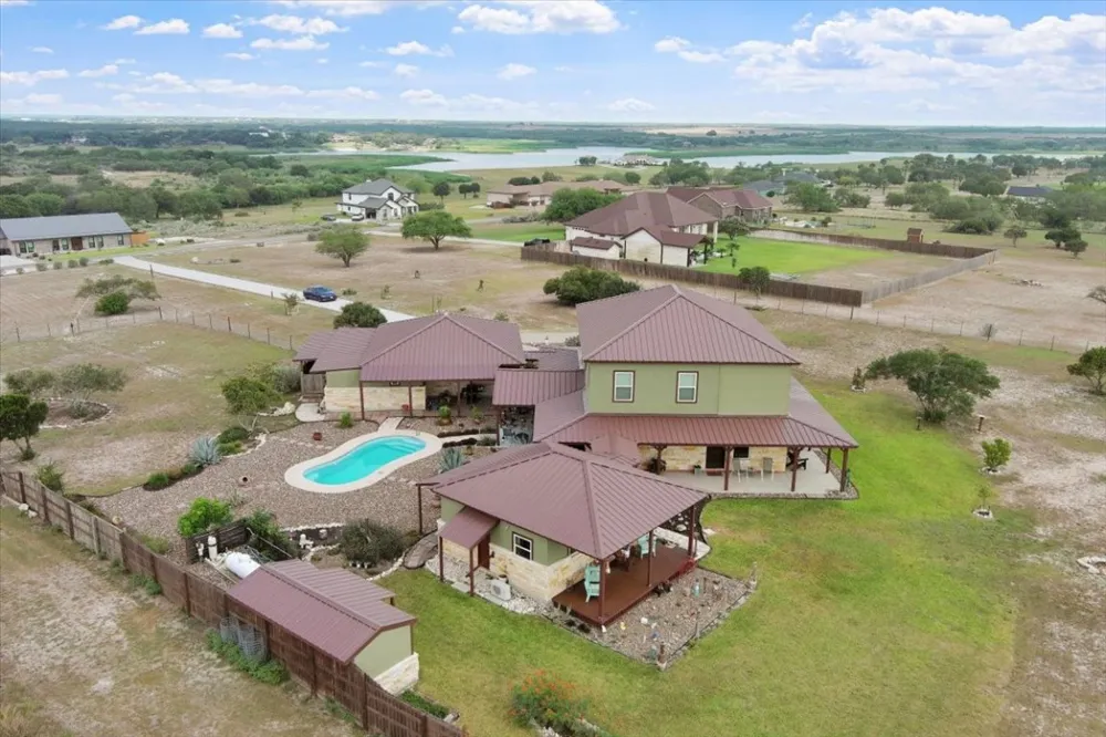 623 Nakishwana Circle Sandia, TX 78383