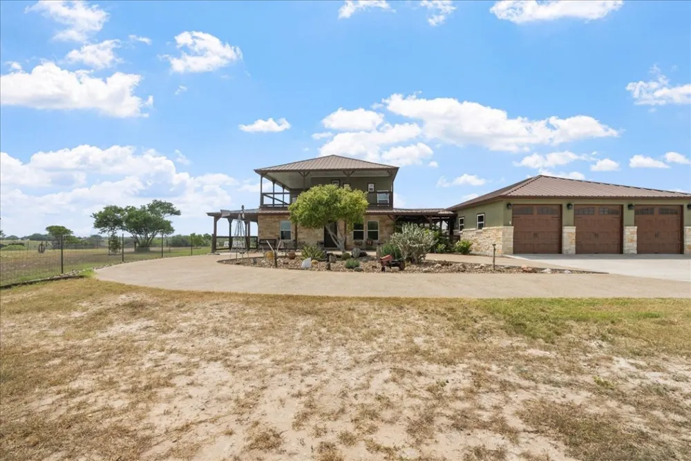 623 Nakishwana Circle Sandia, TX 78383