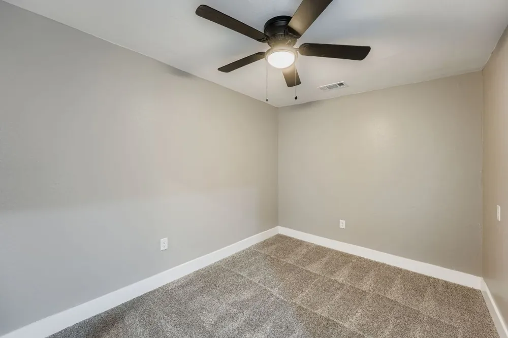 7004 E Meadow Bend Drive Austin, TX 78724