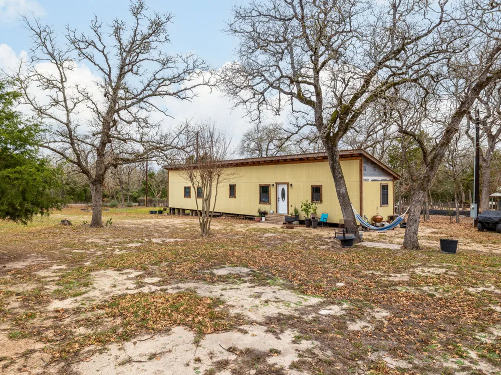 4001 County Rd 481 Thrall, TX 76578