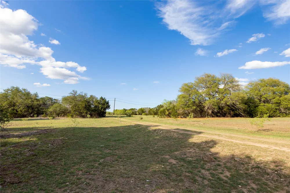 9939 County Road 404 Spicewood, TX 78669