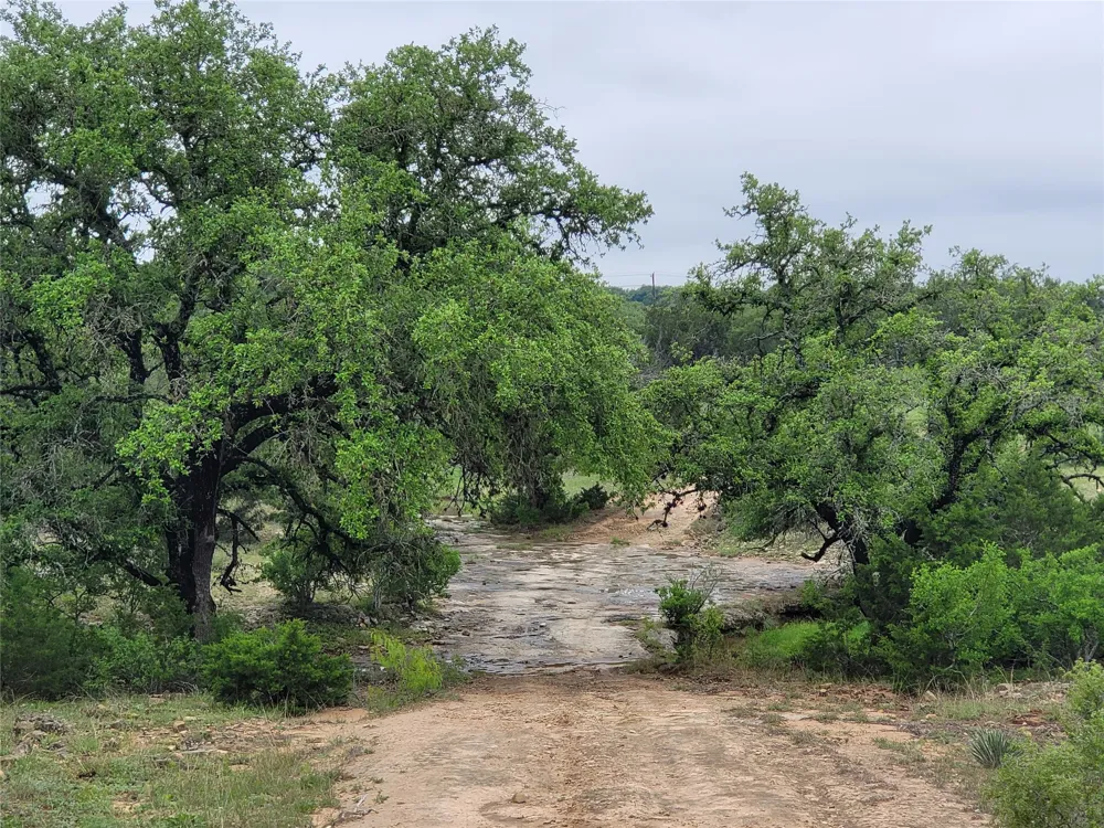 9939 County Road 404 Spicewood, TX 78669