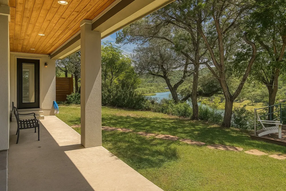 11119 Lakeside Drive Jonestown, TX 78645