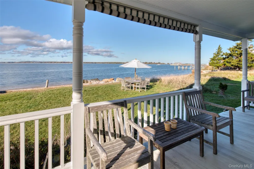 152 King Street Orient, NY 11957