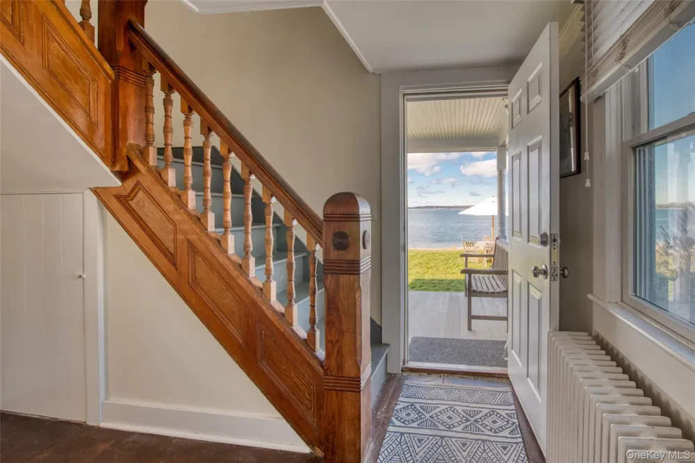 152 King Street Orient, NY 11957