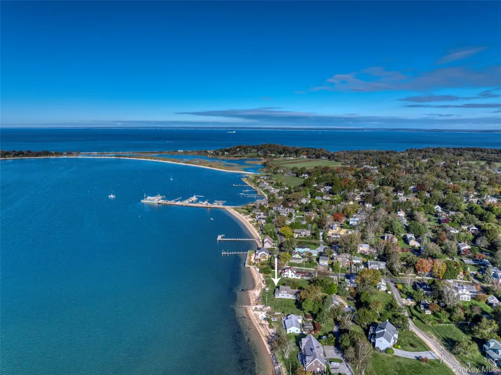 152 King Street Orient, NY 11957
