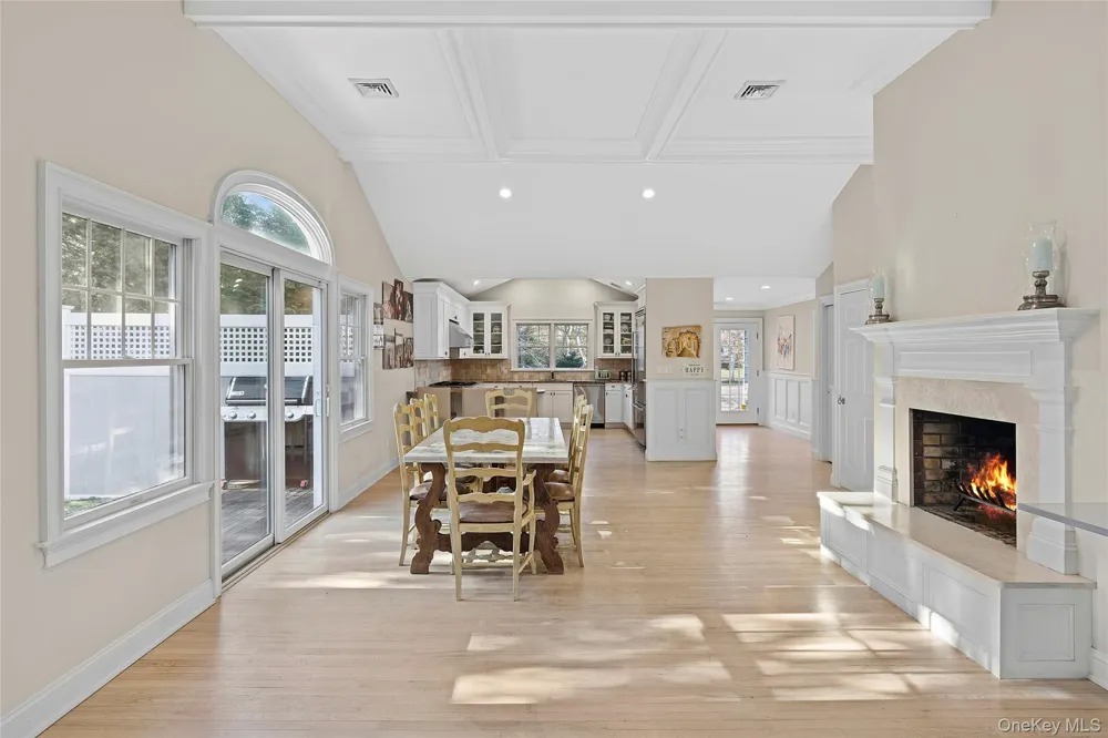 122 Beach Road Westhampton Beach, NY 11978