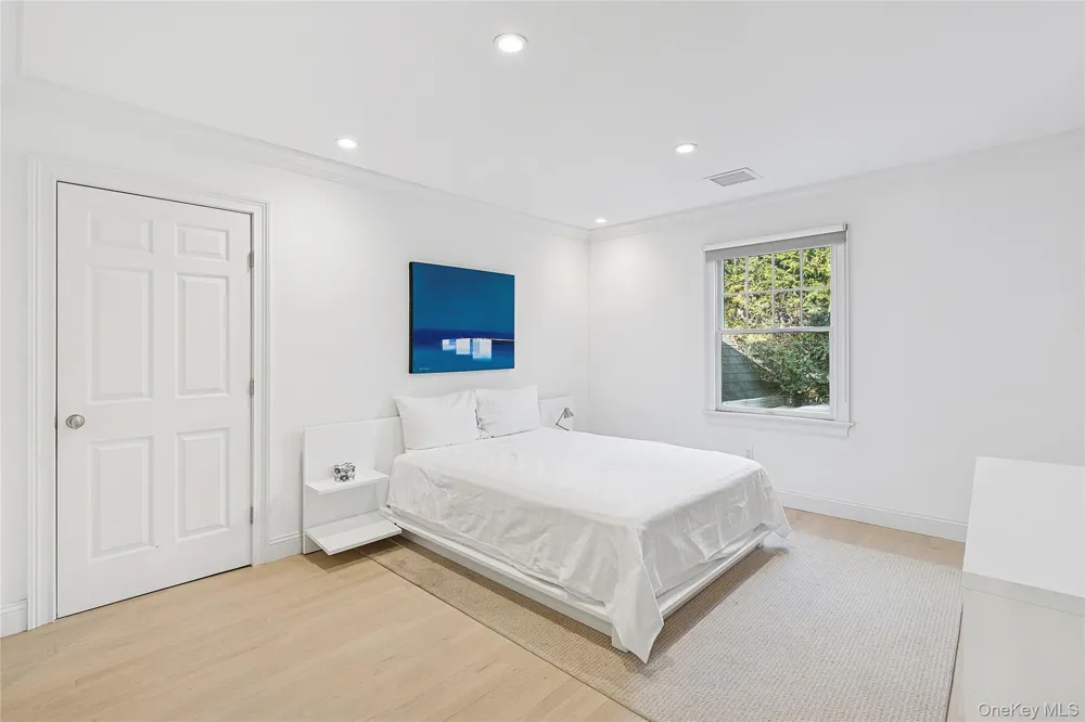 122 Beach Road Westhampton Beach, NY 11978