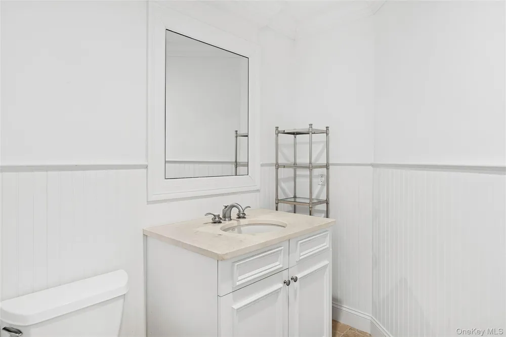 122 Beach Road Westhampton Beach, NY 11978