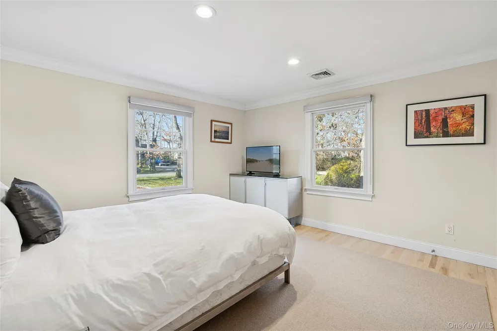 122 Beach Road Westhampton Beach, NY 11978