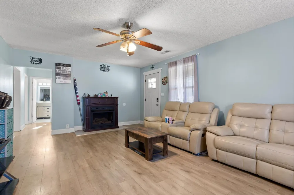 210 Wheeler Avenue Chickamauga, GA 30707