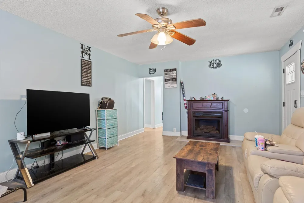 210 Wheeler Avenue Chickamauga, GA 30707