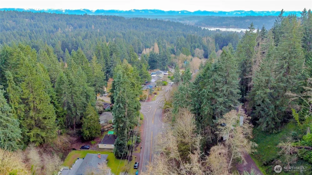 2415 NE 178th Street Shoreline, WA 98155