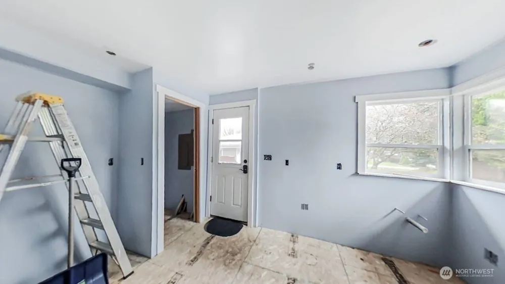283 Division Avenue Morton, WA 98356