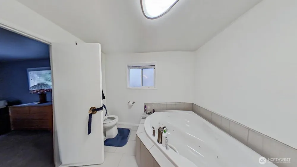 283 Division Avenue Morton, WA 98356