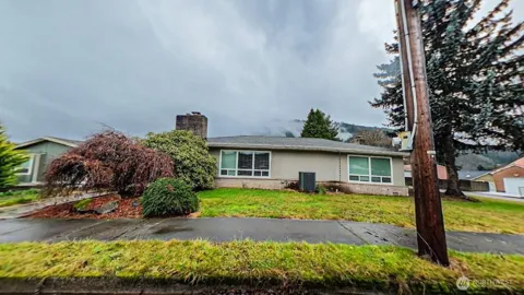 283 Division Avenue