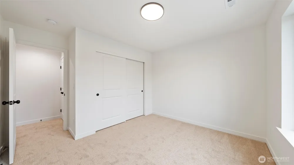 3541 W 6th Place Kennewick, WA 99336