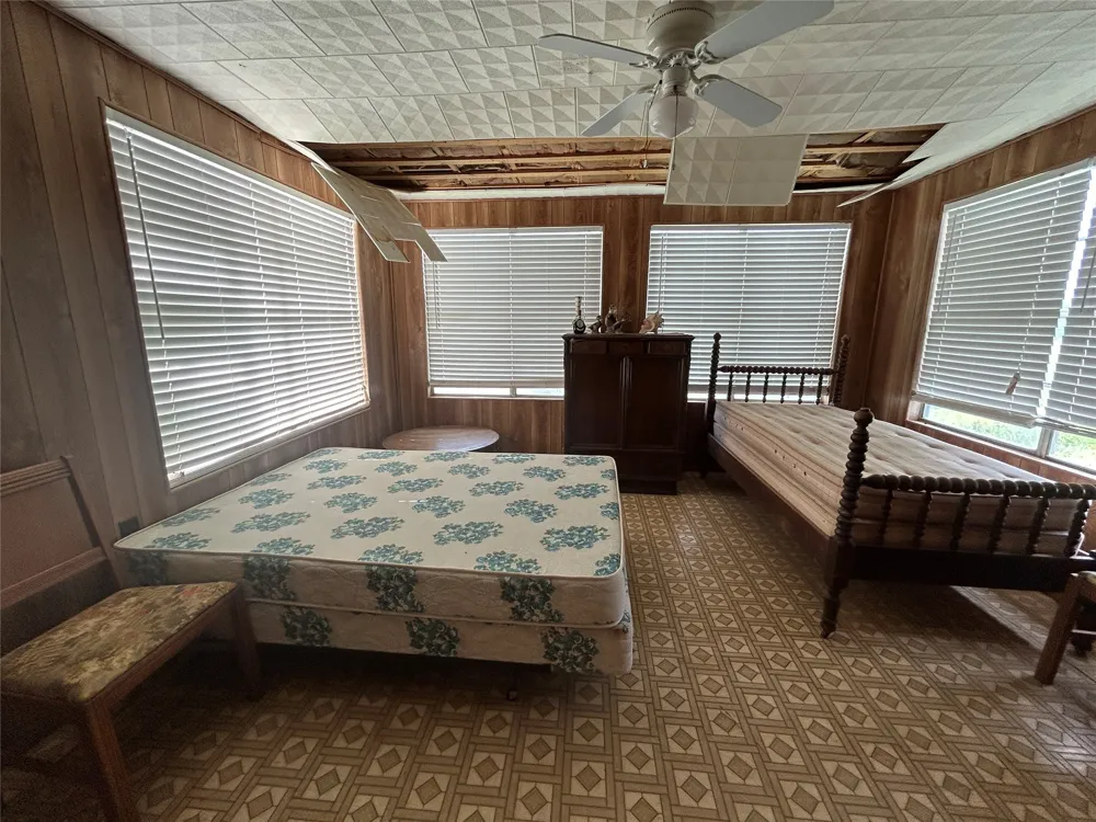 410 County Road 433 Mullin, TX 76864