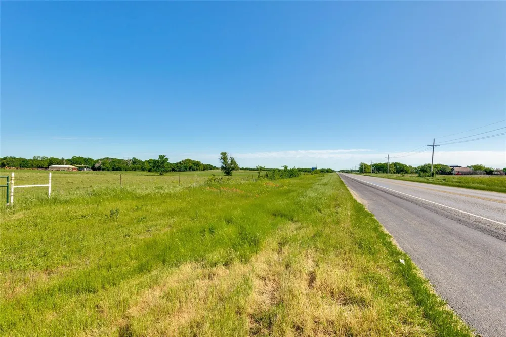 Hwy 377 Pilot Point, TX 76258