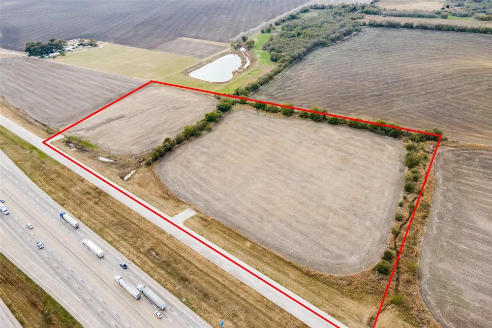 S I-35 Abbott, TX 76621