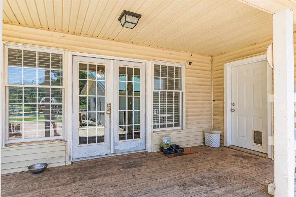1147 Vz County Road 3417 Wills Point, TX 75169