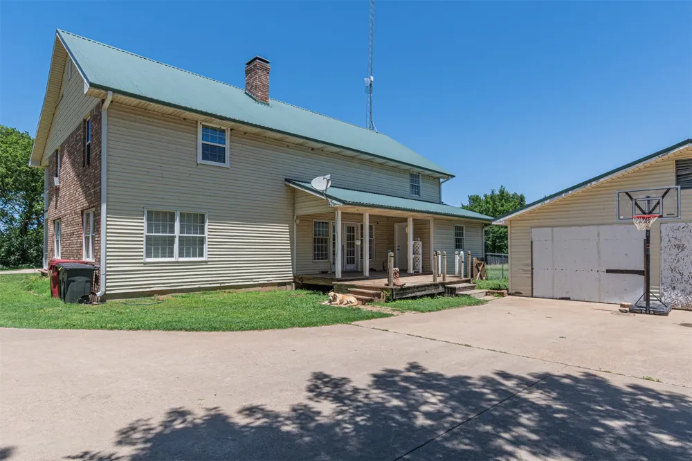 1147 Vz County Road 3417 Wills Point, TX 75169