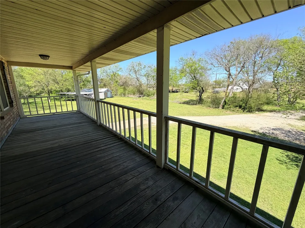 1147 Vz County Road 3417 Wills Point, TX 75169