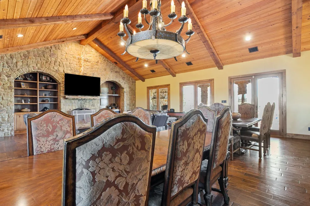 1561 Fm 934 Blum, TX 76627