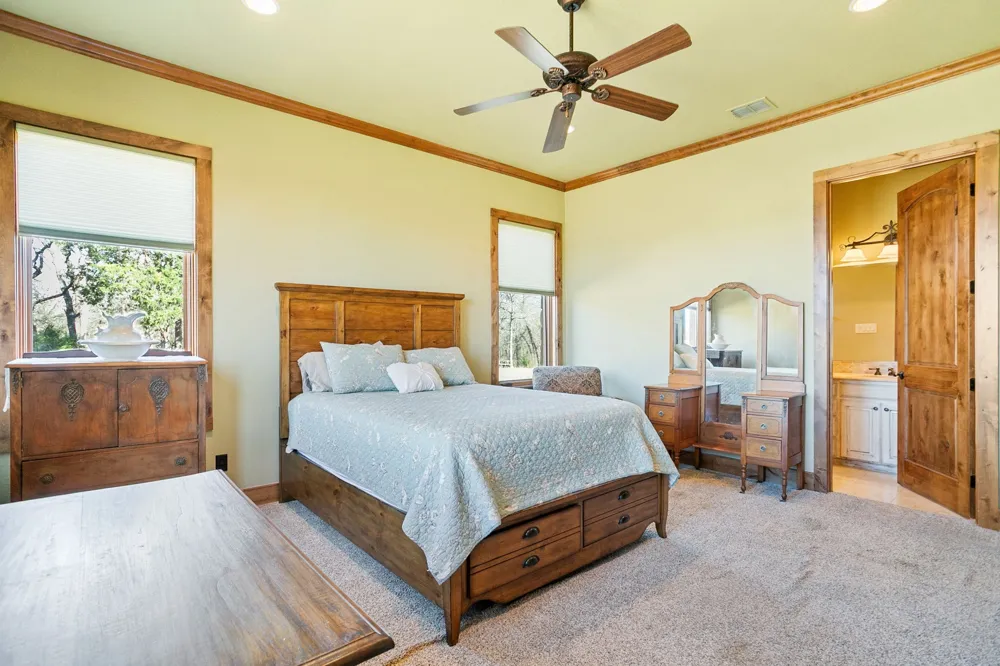 1561 Fm 934 Blum, TX 76627