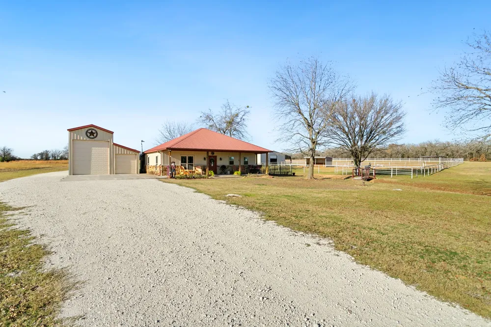 1561 Fm 934 Blum, TX 76627