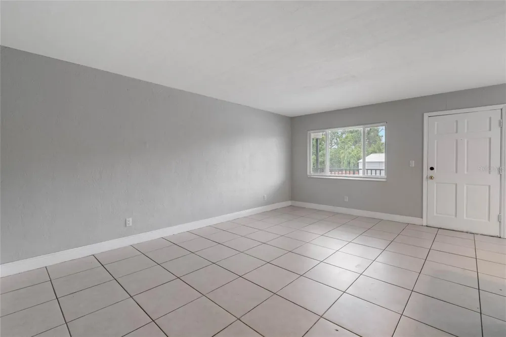 900 S PENINSULA DRIVE #207 Daytona Beach, FL 32118