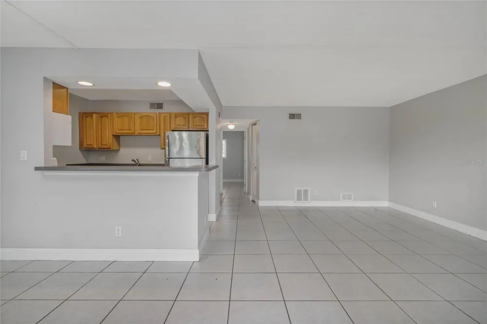 900 S PENINSULA DRIVE #207 Daytona Beach, FL 32118