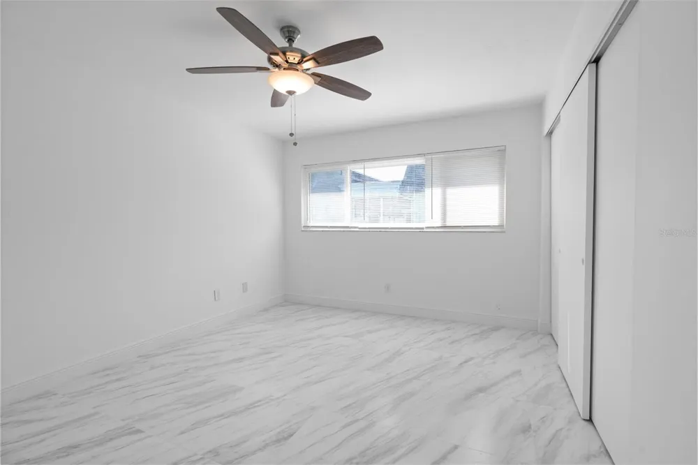 7050 VERSAILLES Pinellas Park, FL 33781