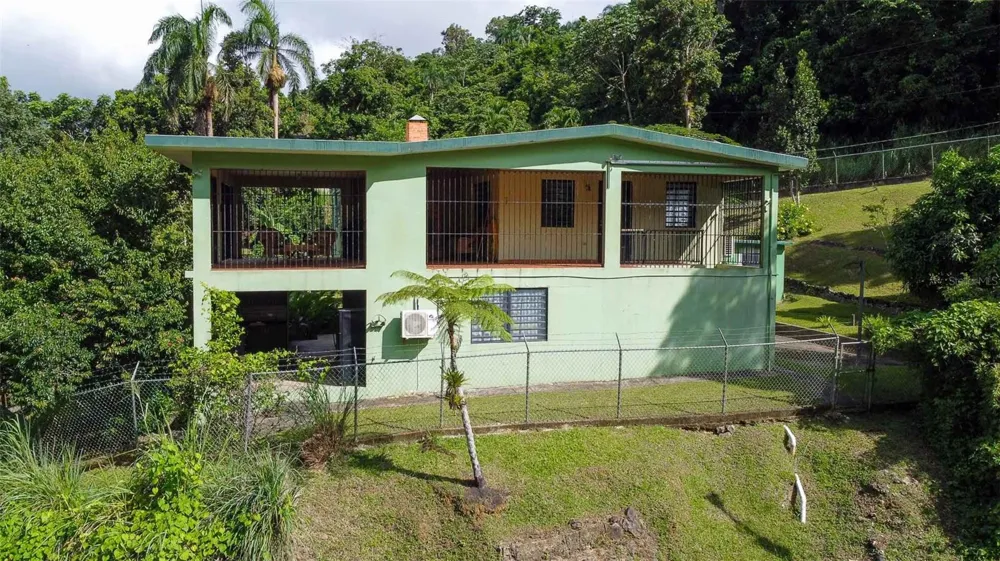 38 COLINAS DE CUBUY Canovanas, PR 00729