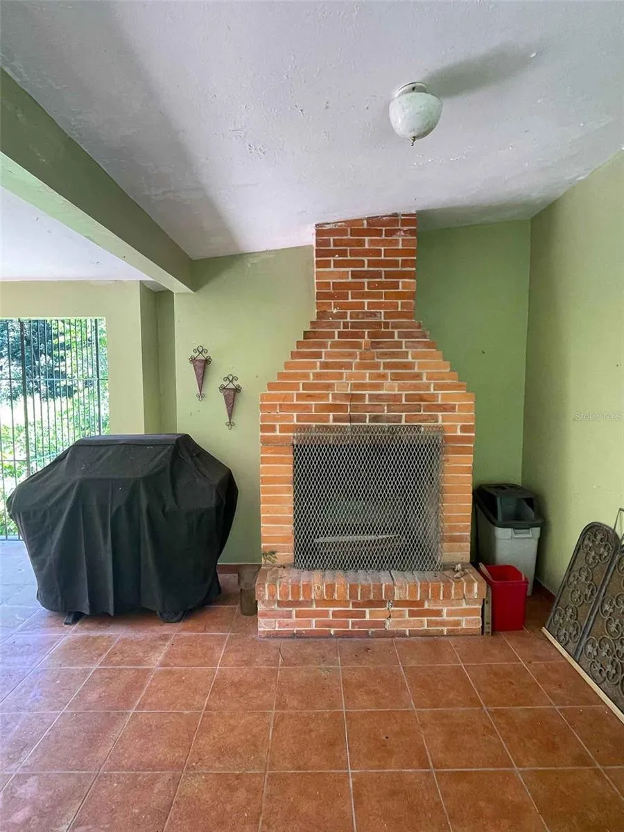 38 COLINAS DE CUBUY Canovanas, PR 00729