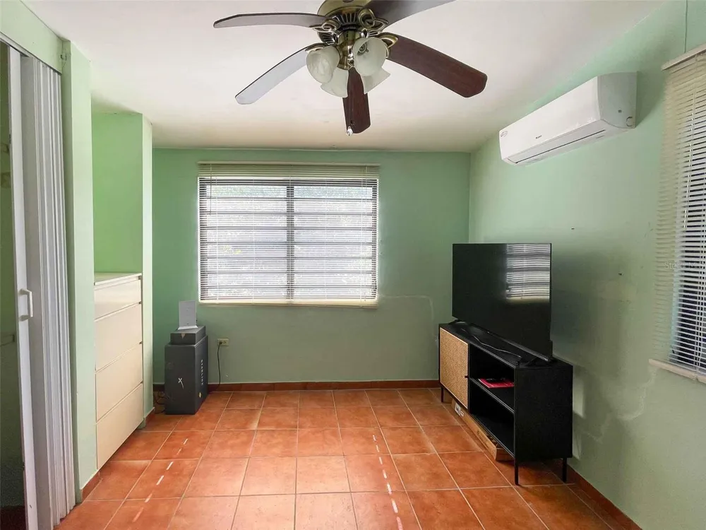 38 COLINAS DE CUBUY Canovanas, PR 00729