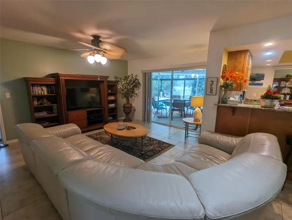 5409 PALM AIRE DRIVE Sarasota, FL 34243