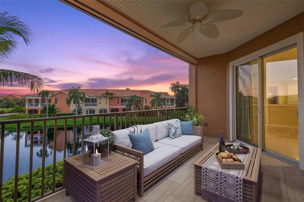 8 ACADEMY WAY S #123 St Petersburg, FL 33711