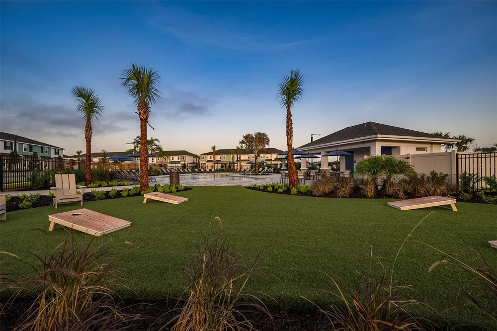 2790 ARMADALE DRIVE #2790 Mount Dora, FL 32757