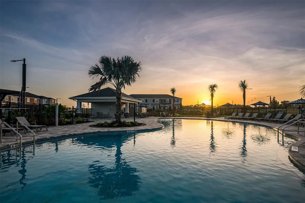 2790 ARMADALE DRIVE #2790 Mount Dora, FL 32757