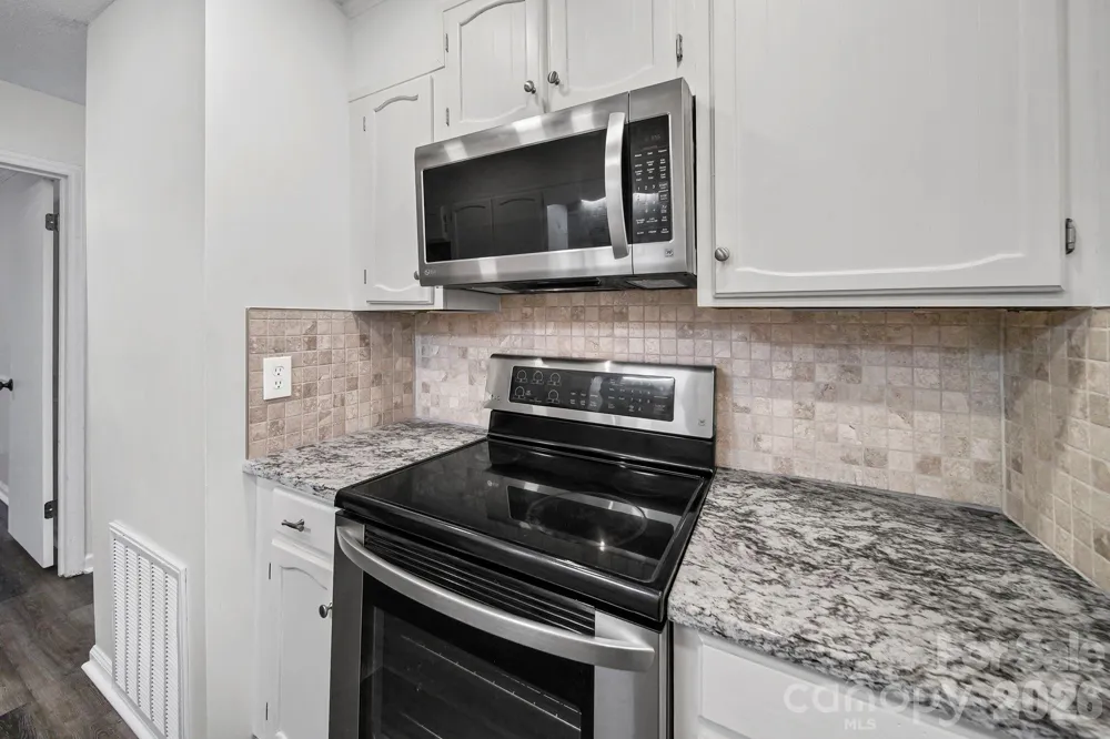 855 Nottingham Drive #65 Gastonia, NC 28054