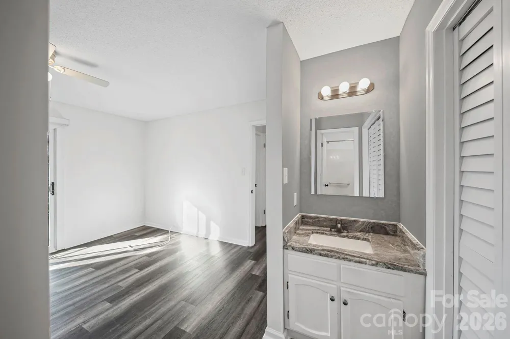 855 Nottingham Drive #65 Gastonia, NC 28054