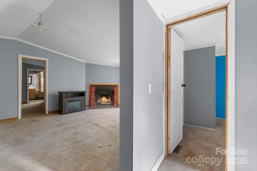102 Garnett Trace Road Franklin, NC 28734