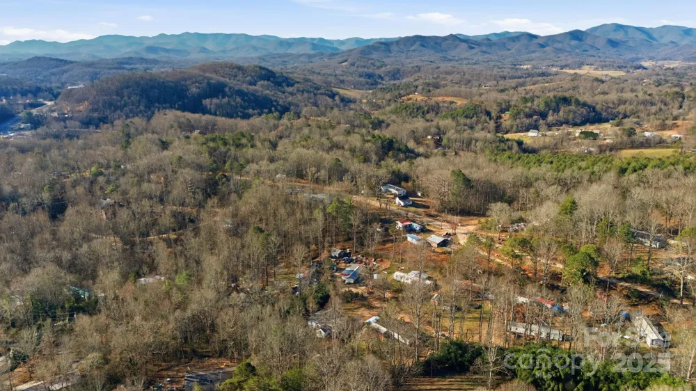 102 Garnett Trace Road Franklin, NC 28734