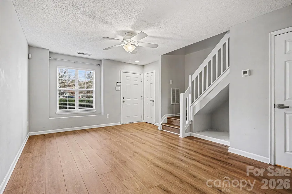 1825 Birch Heights Court Charlotte, NC 28213